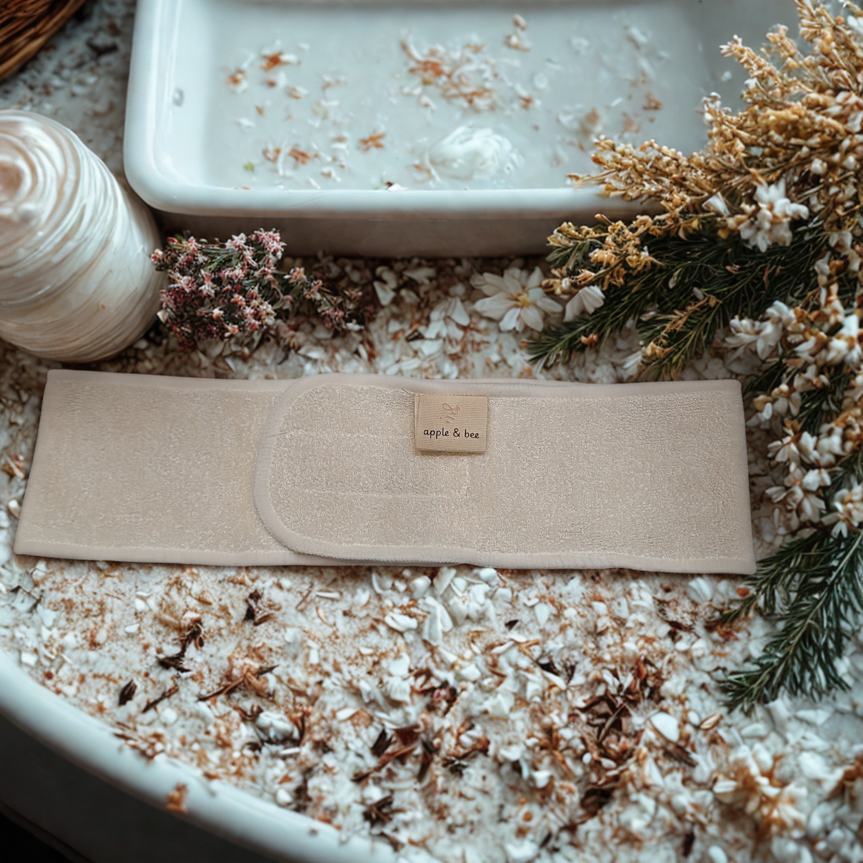 Bamboo headband, one piece