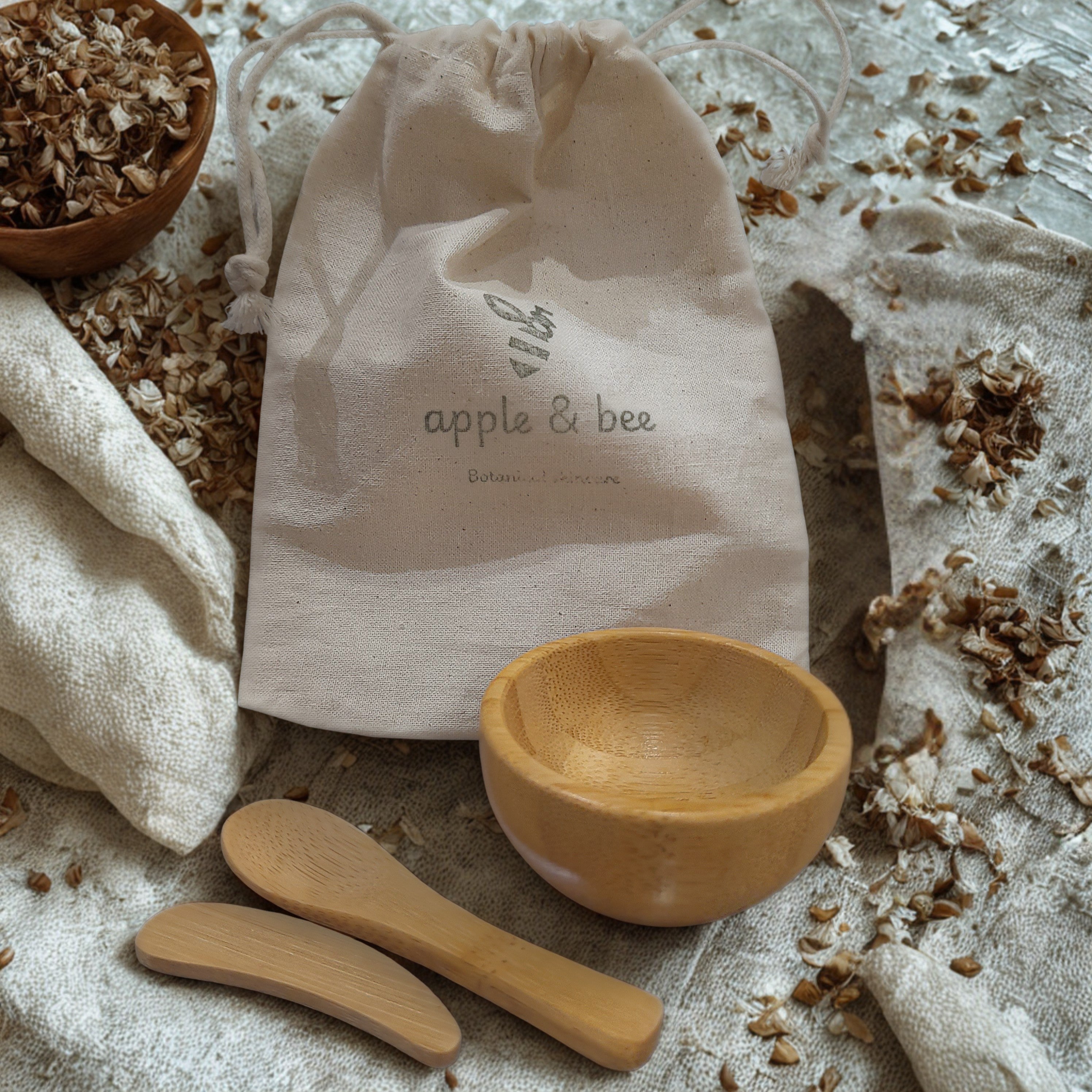 Wooden face scrub/mask mixing bowl